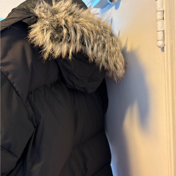 The North Face Men's Black Puffer Coat - Picture 3 of 9